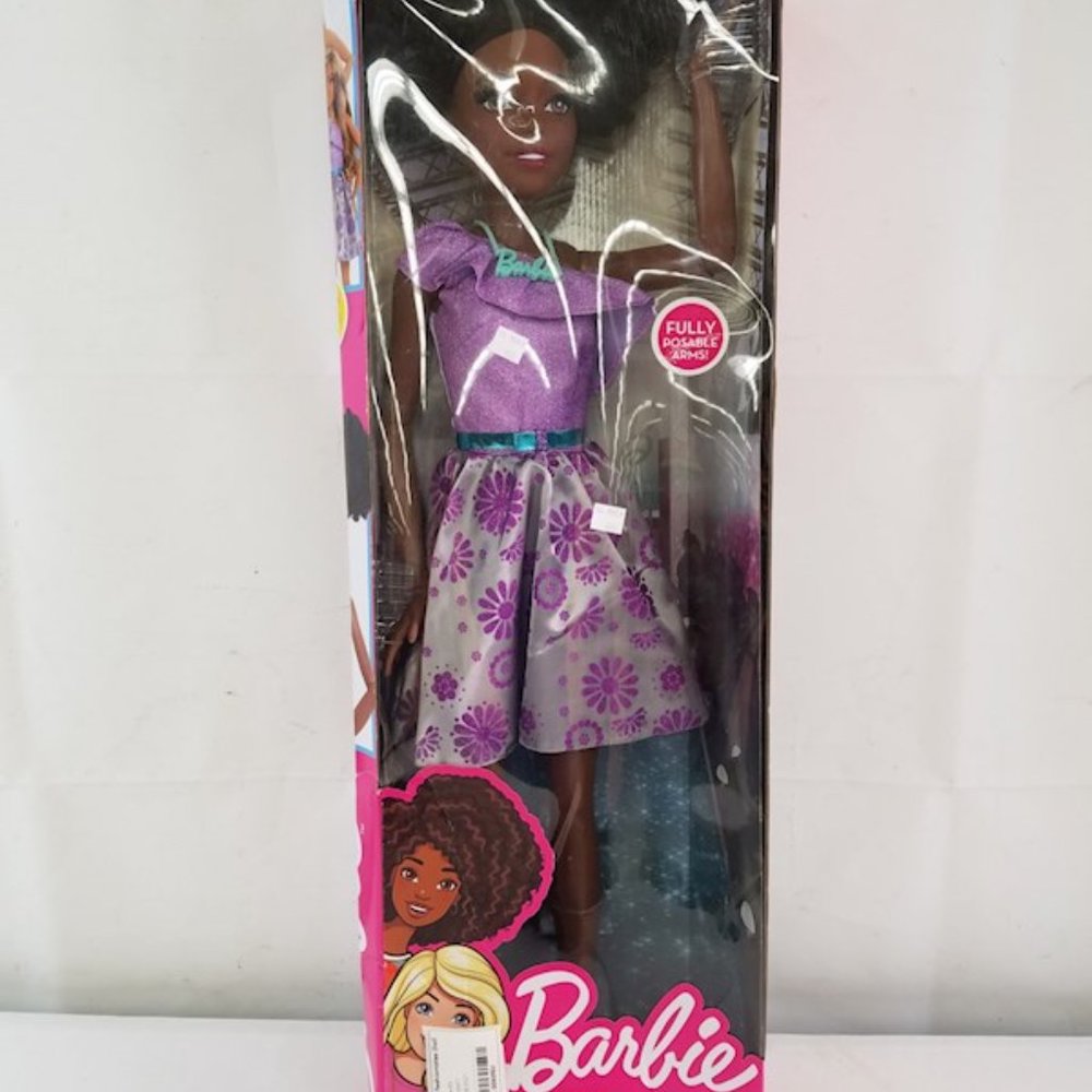 Barbie Fashionistas Doll 28 inch NIB